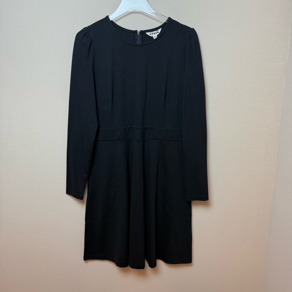 Boden | Sabrina Ponte Jersey Dress in Black - D0784